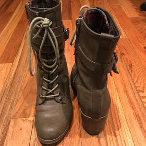 GUESS Combat Boot